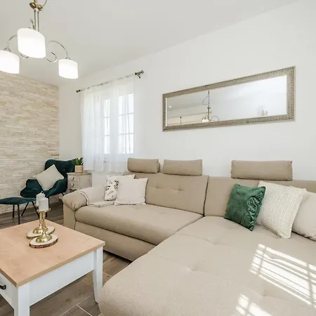 Stancija Privlaka 2 With Heated Pol Villa *
